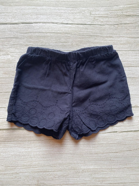 Shorts blu scuro con ricamo sangallo