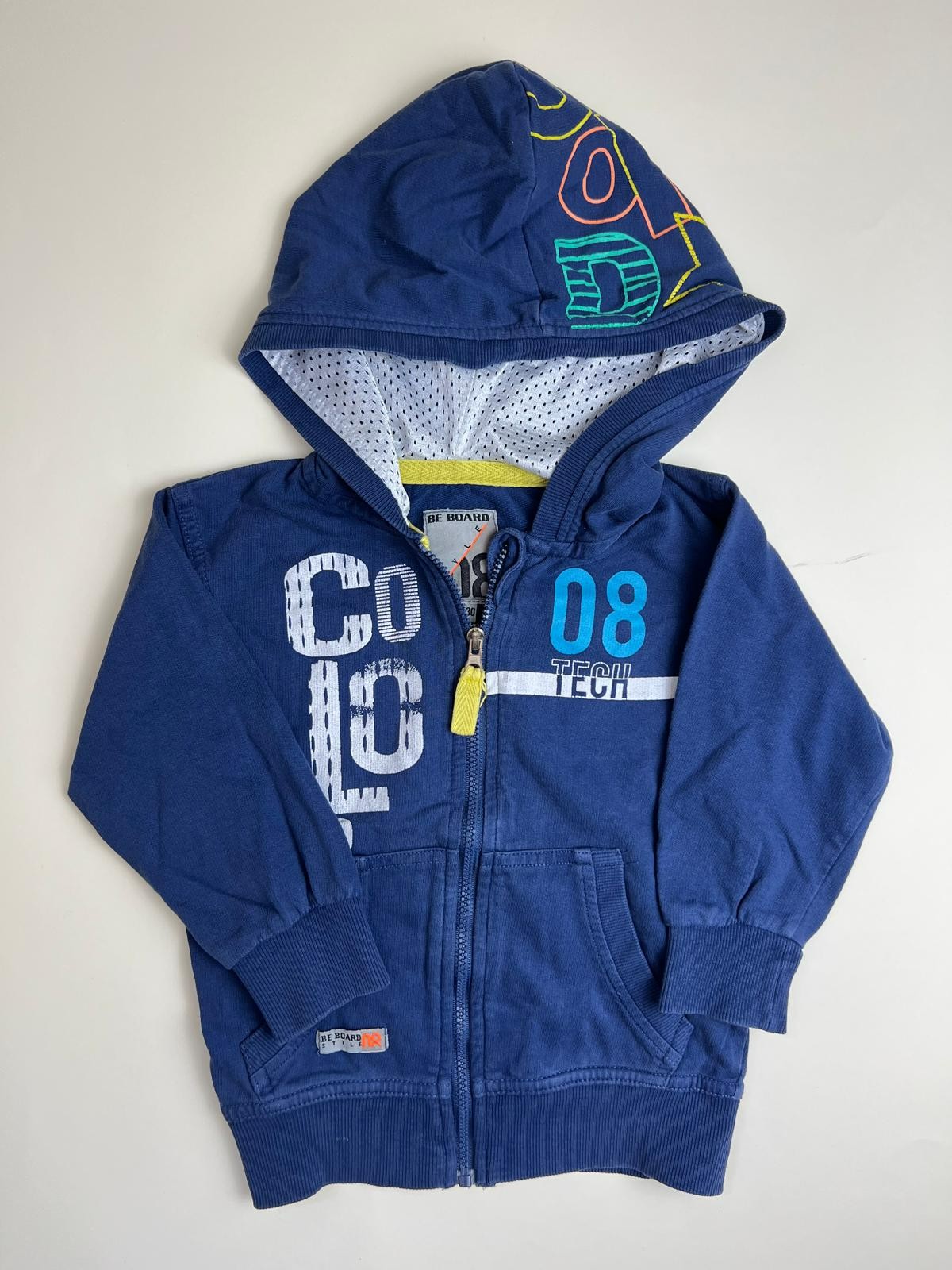 Felpa con Cappuccio con Zip
