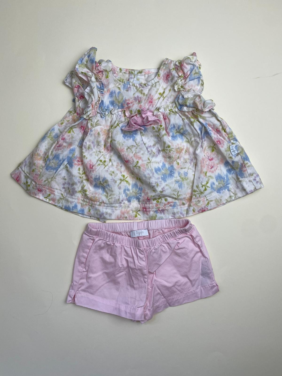 Completo neonata floreale con shorts rosa