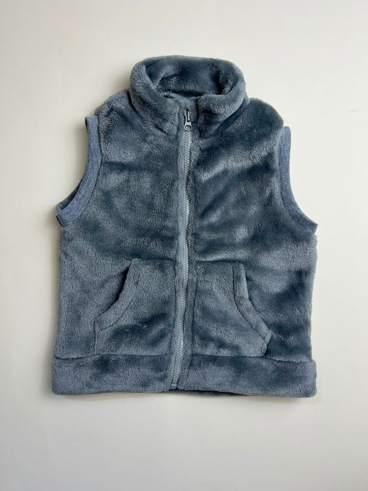 Gilet in pile morbido con cerniera