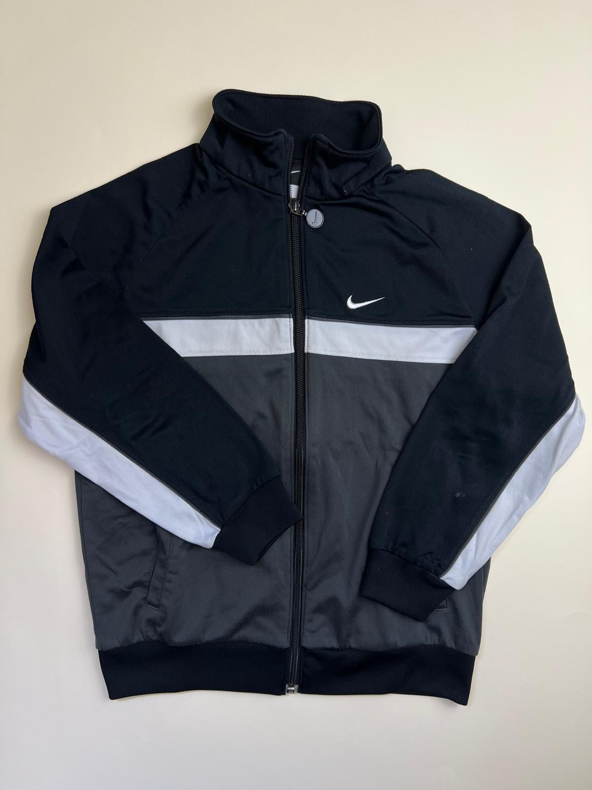 Giacca sportiva con zip e bande a contrasto