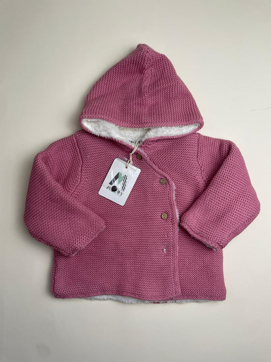 Giacca in maglia con cappuccio- difetto manca bottone presente nella confezione