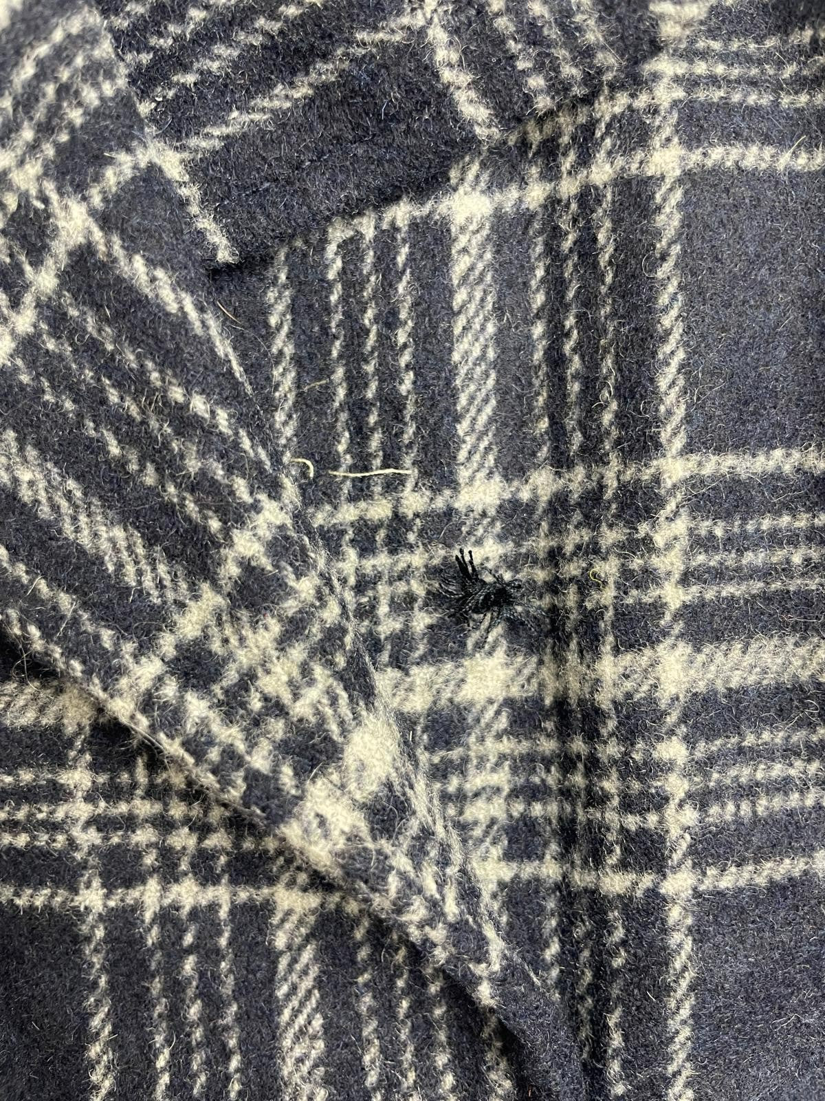Cappotto doppiopetto imbottito - difetto manca bottone