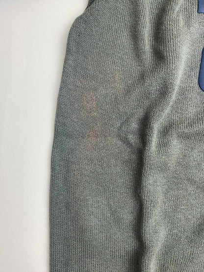 Maglione a blocchi di colore con scritta - difetto