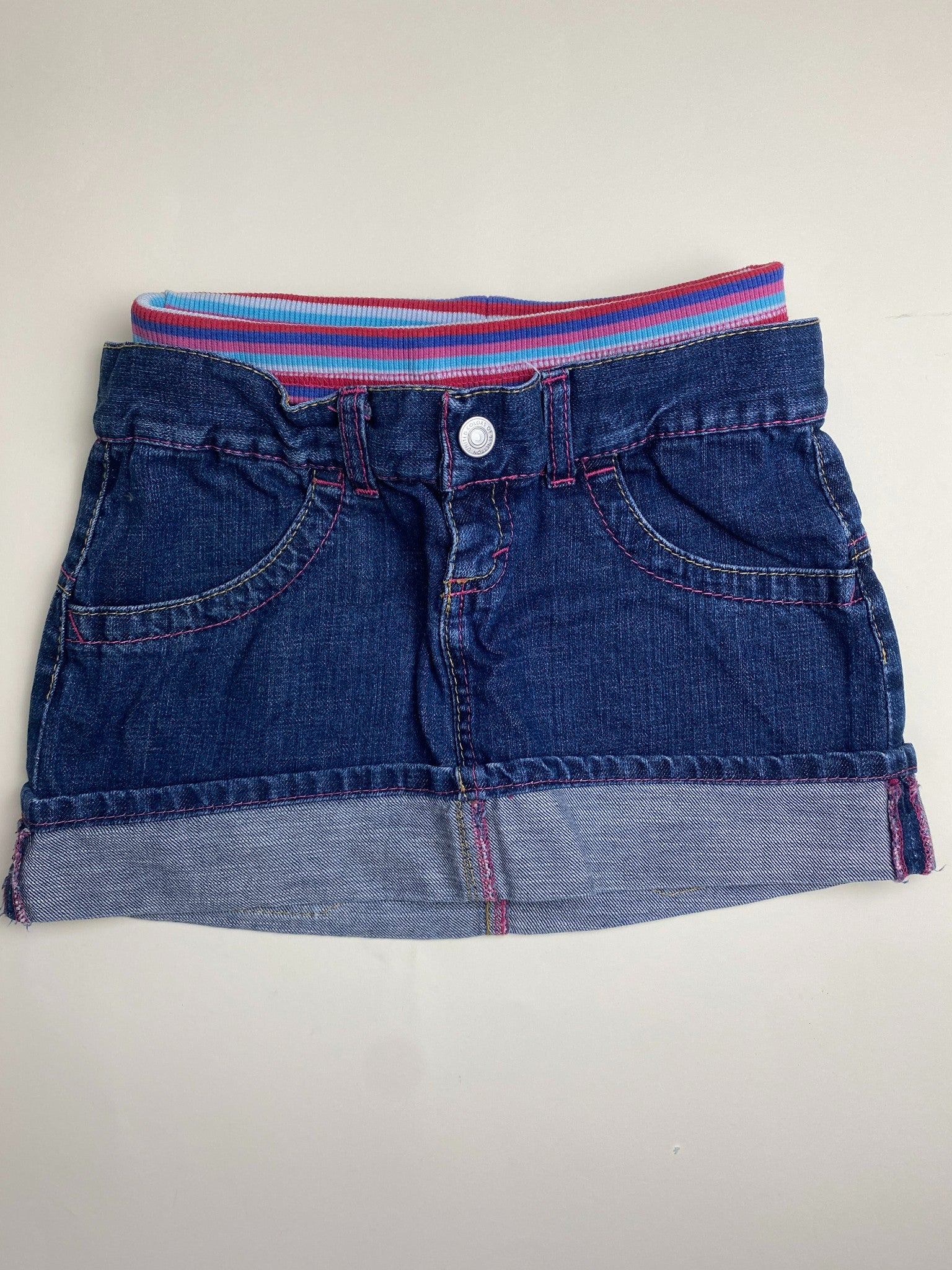 Gonna di jeans per bambina con elastico a righe