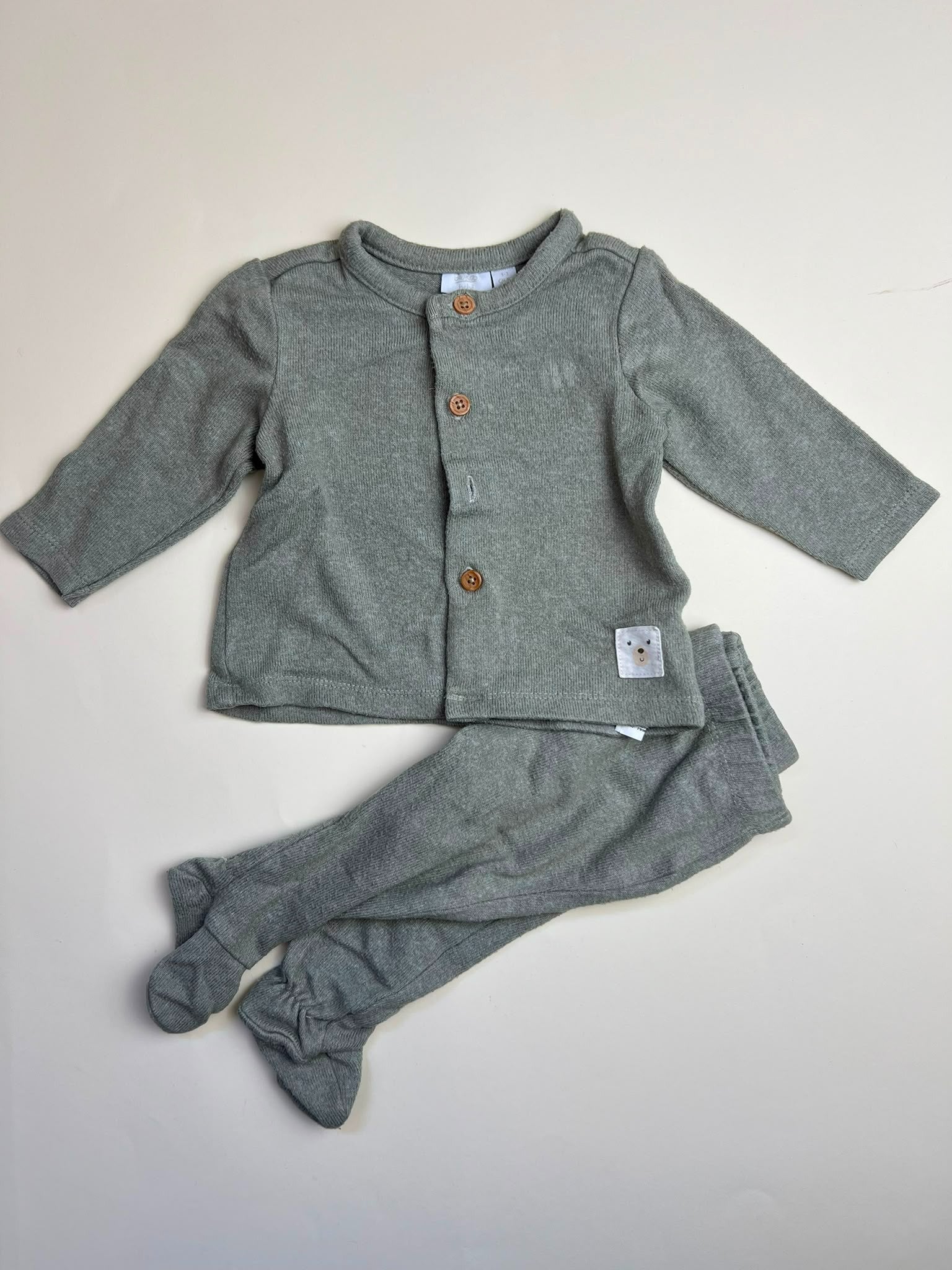 Completo neonato 2 pezzi in maglia a costine