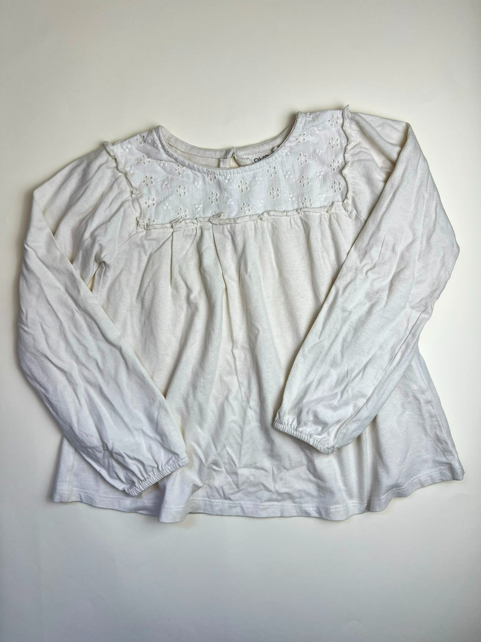 Maglia a maniche lunghe con ricamo