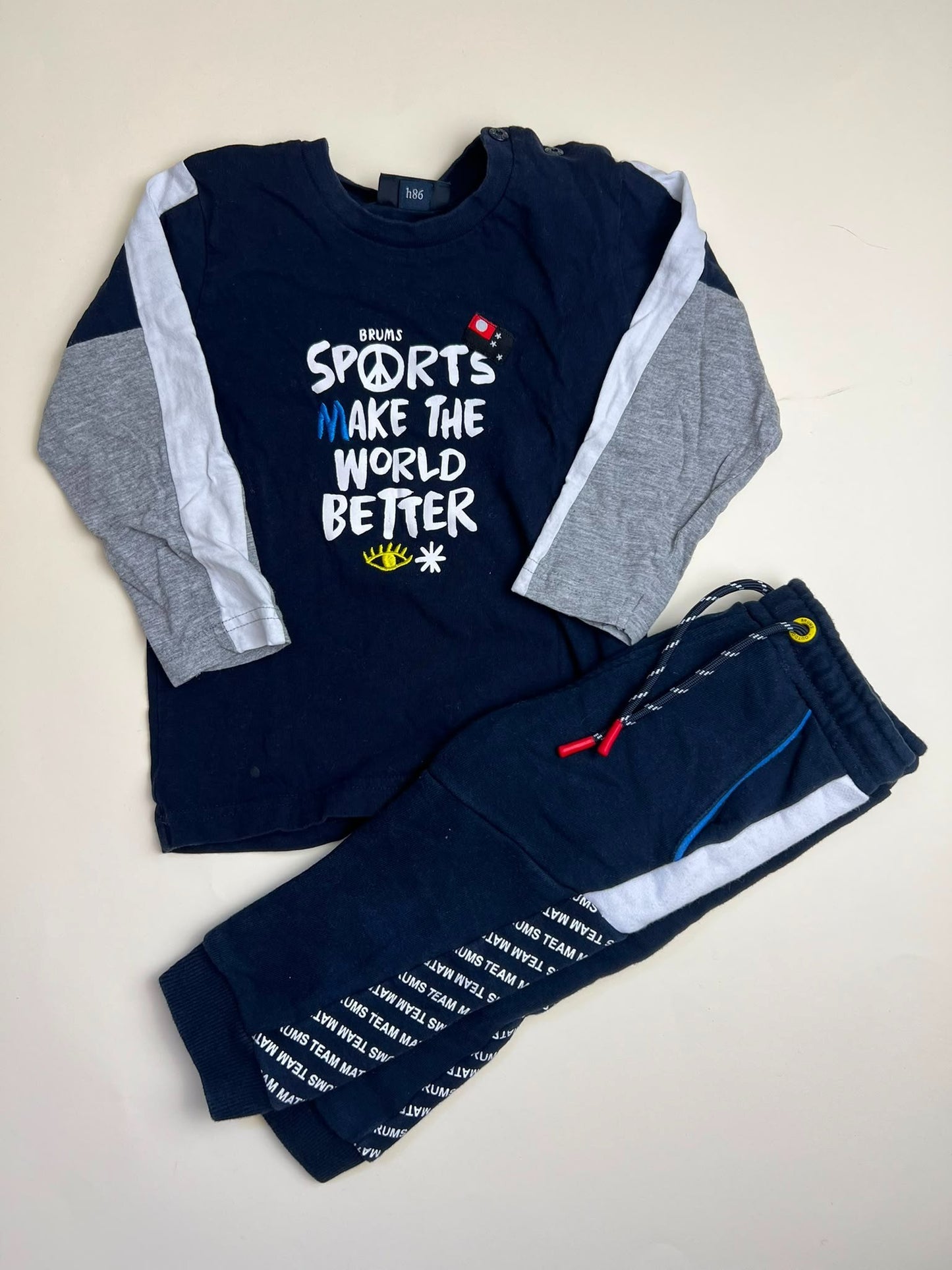 Completo T-shirt Maniche Lunghe e Pantaloni Tuta Bambino