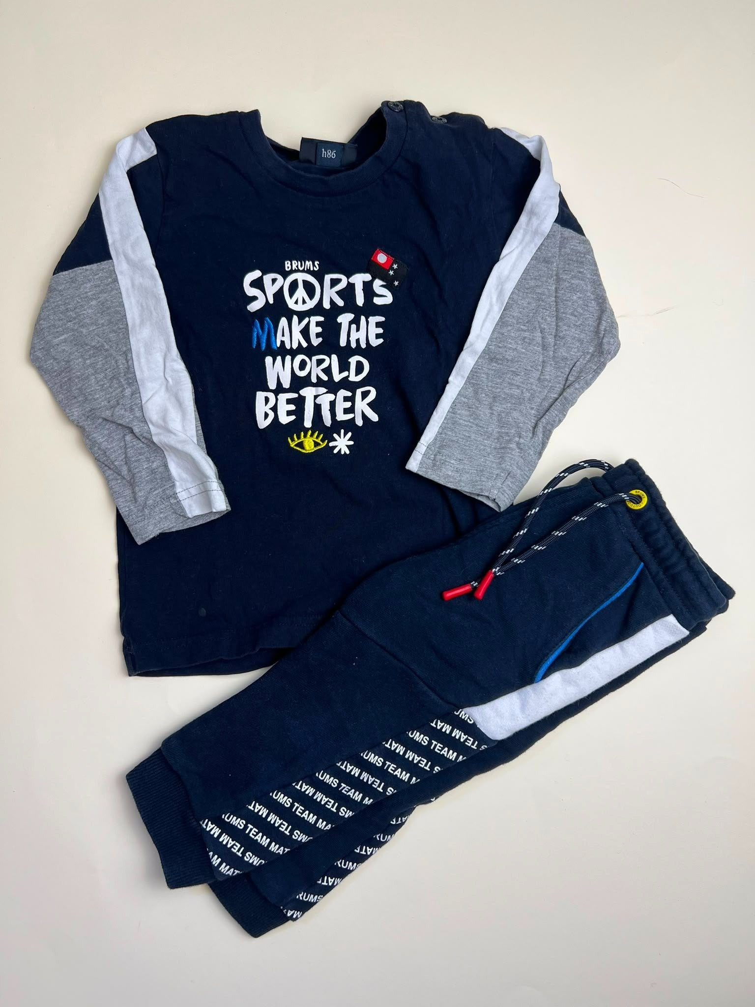 Completo T-shirt Maniche Lunghe e Pantaloni Tuta Bambino