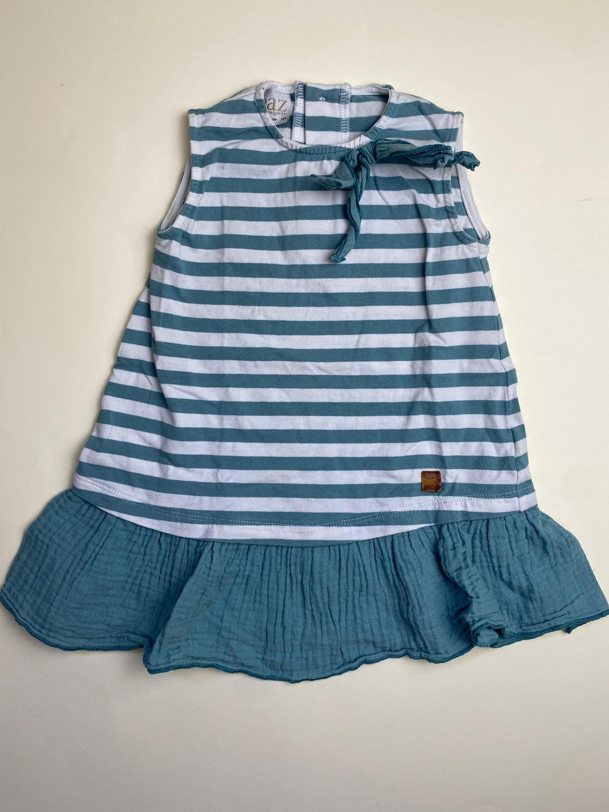 Vestito estivo a righe per bambina con balze