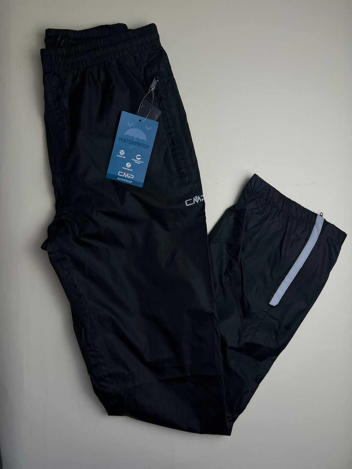 Pantaloni CMP impermeabili e antipioggia - difetto su cucitura cavallo interno