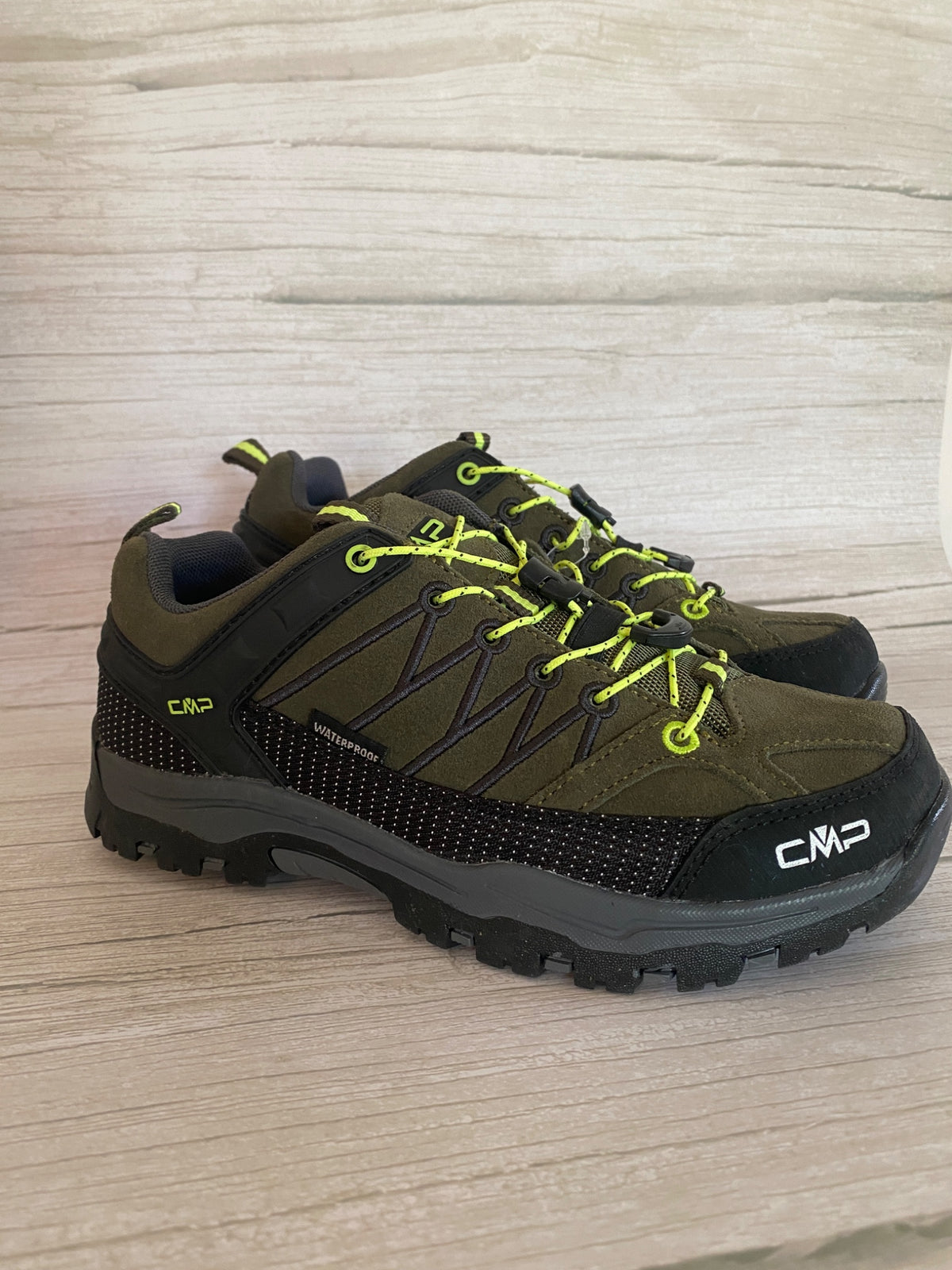 Scarpe da trekking CMP impermeabili verde oliva