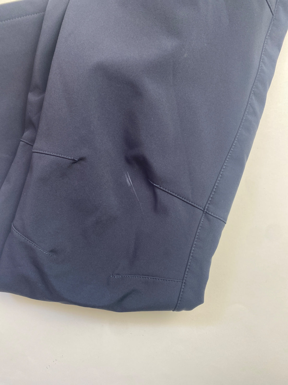 Pantaloni tecnici da outdoor grigio antracite - manca un bottone su due (si chiude) piccolo segno su gamba 