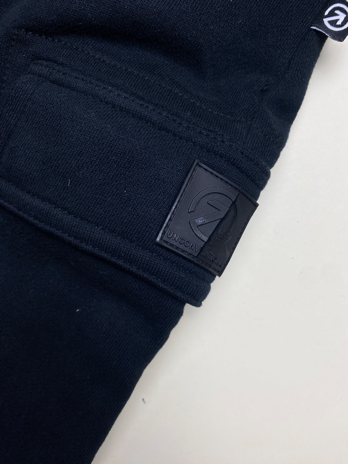 Set tuta felpa con zip e pantalone cargo - piccoli difetti di produzione. 