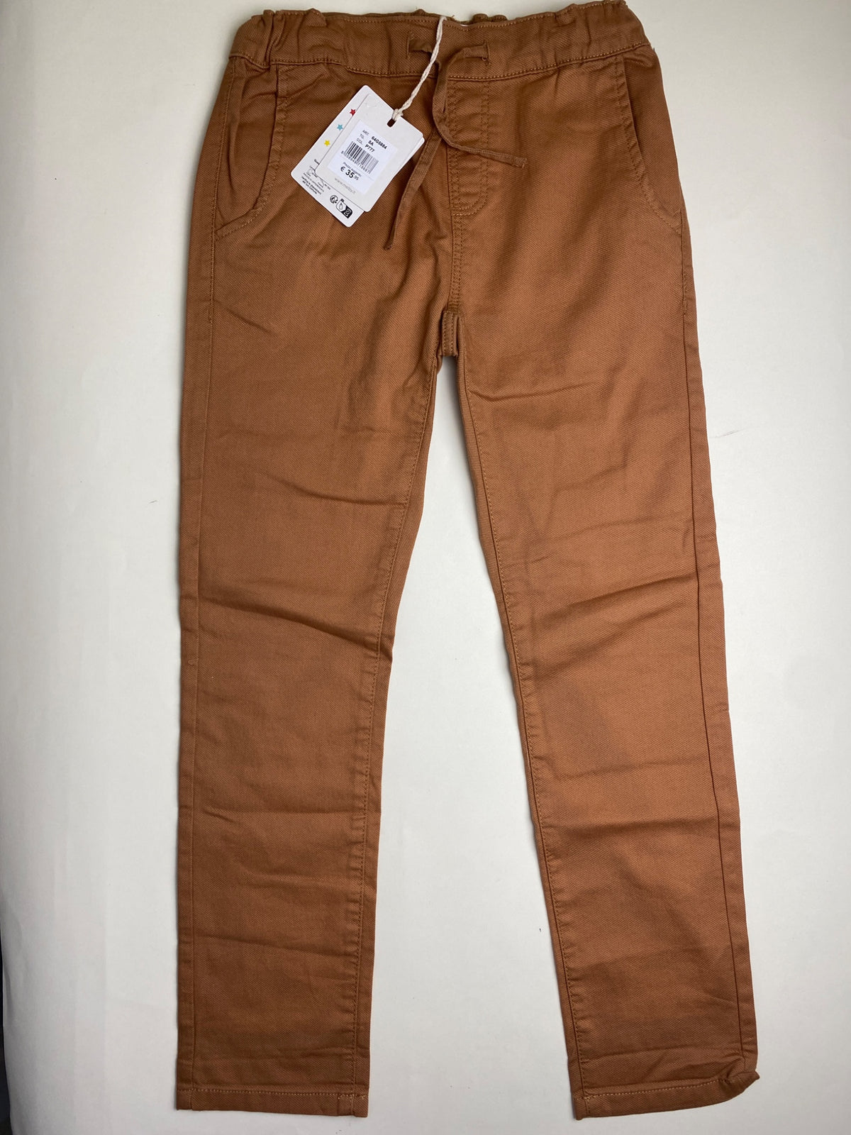 Pantaloni casual marroni con elastico in vita - difetto di produzione su gambe poco visibile