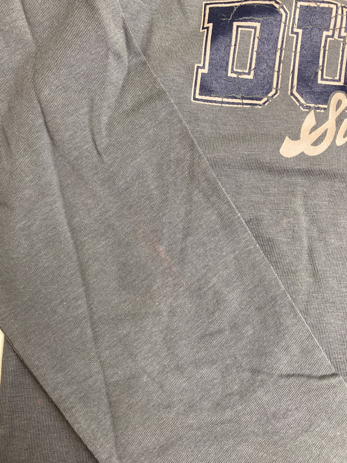 T-shirt a maniche lunghe Melby con stampa Slam Dunks - piccolo difetto di produzione 