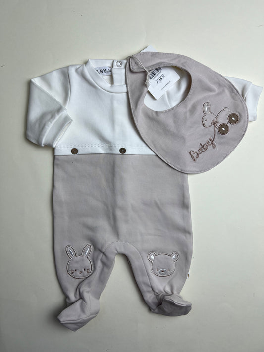Tutina neonato con bavaglino coordinato