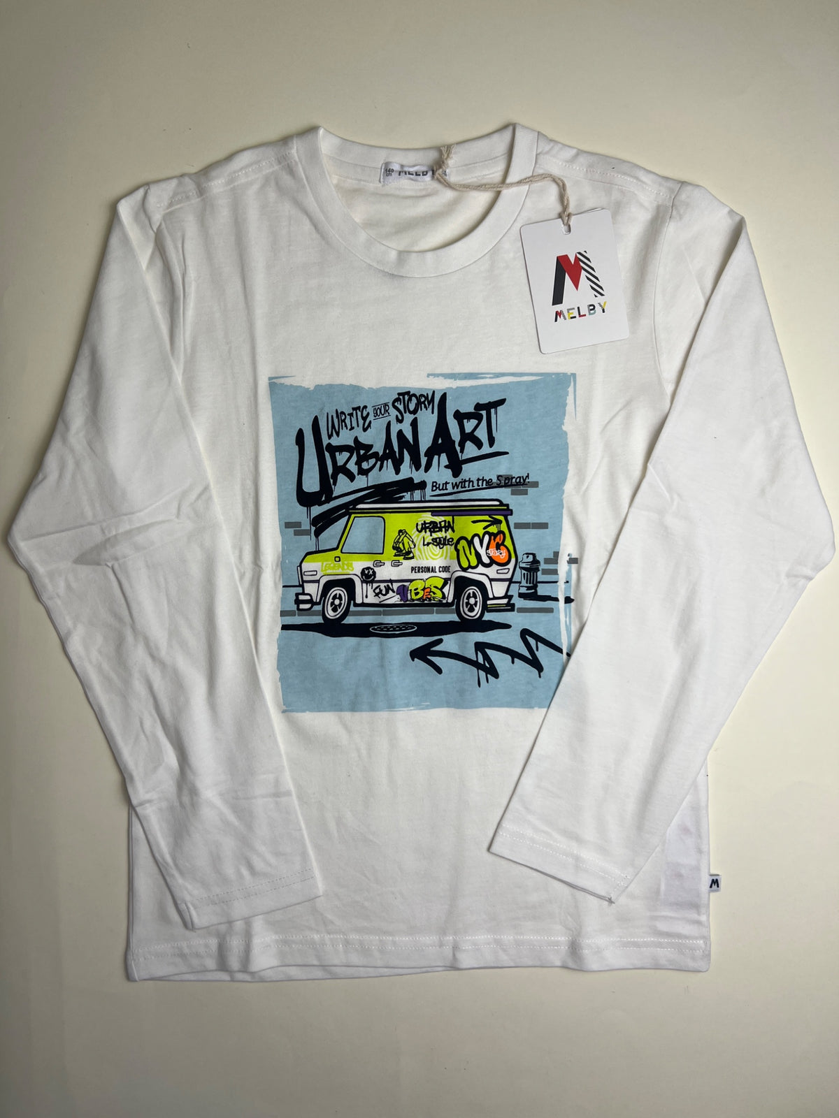 T-shirt a maniche lunghe bianca Melby con stampa furgone graffiti