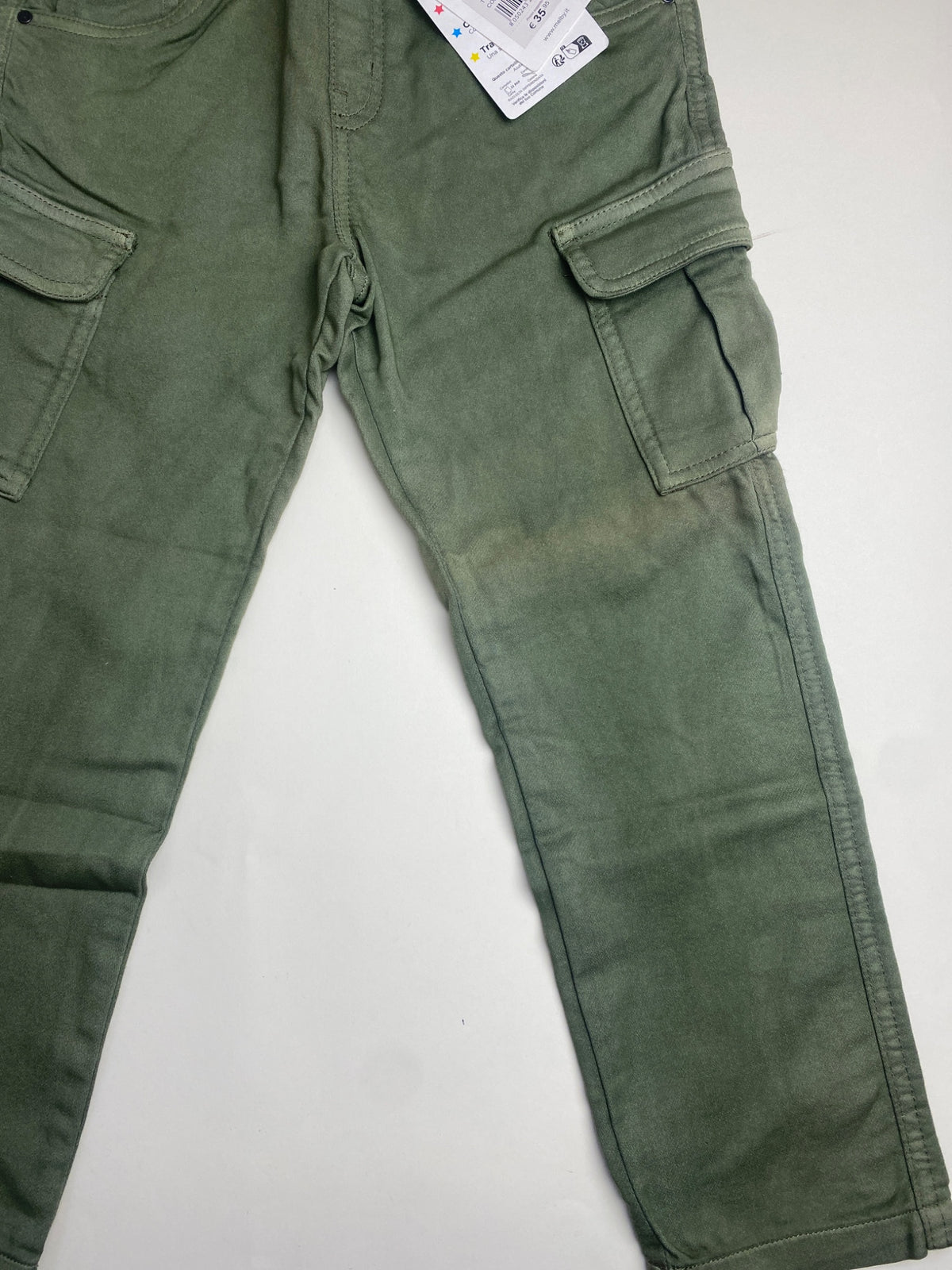 Pantaloni Cargo Verdi Melby - scolorito su gamba