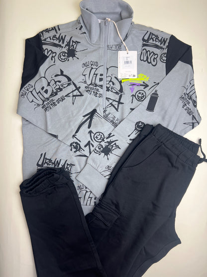 Set Tuta sportiva con stampa graffiti