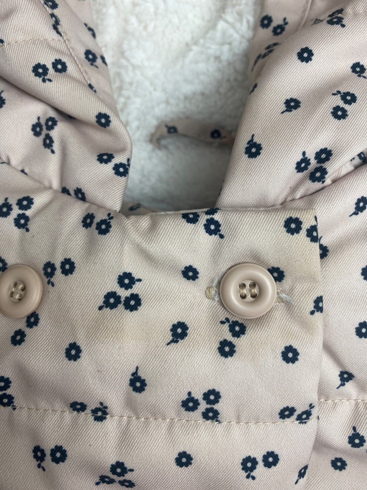 Piumino Bambina con Cappuccio e Stampa Floreale