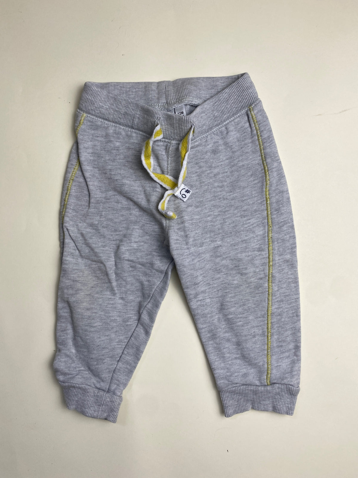 Pantaloni in felpa Grigio con Coulisse Gialla