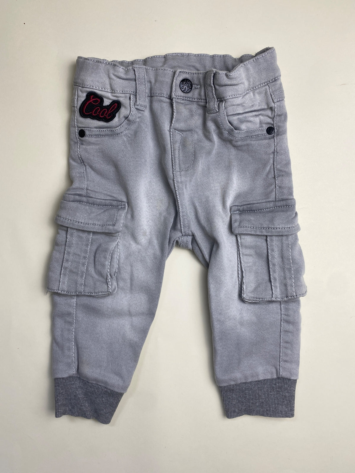Pantaloni Cargo Grigi per Neonati/Bambini con Patch 'Cool'