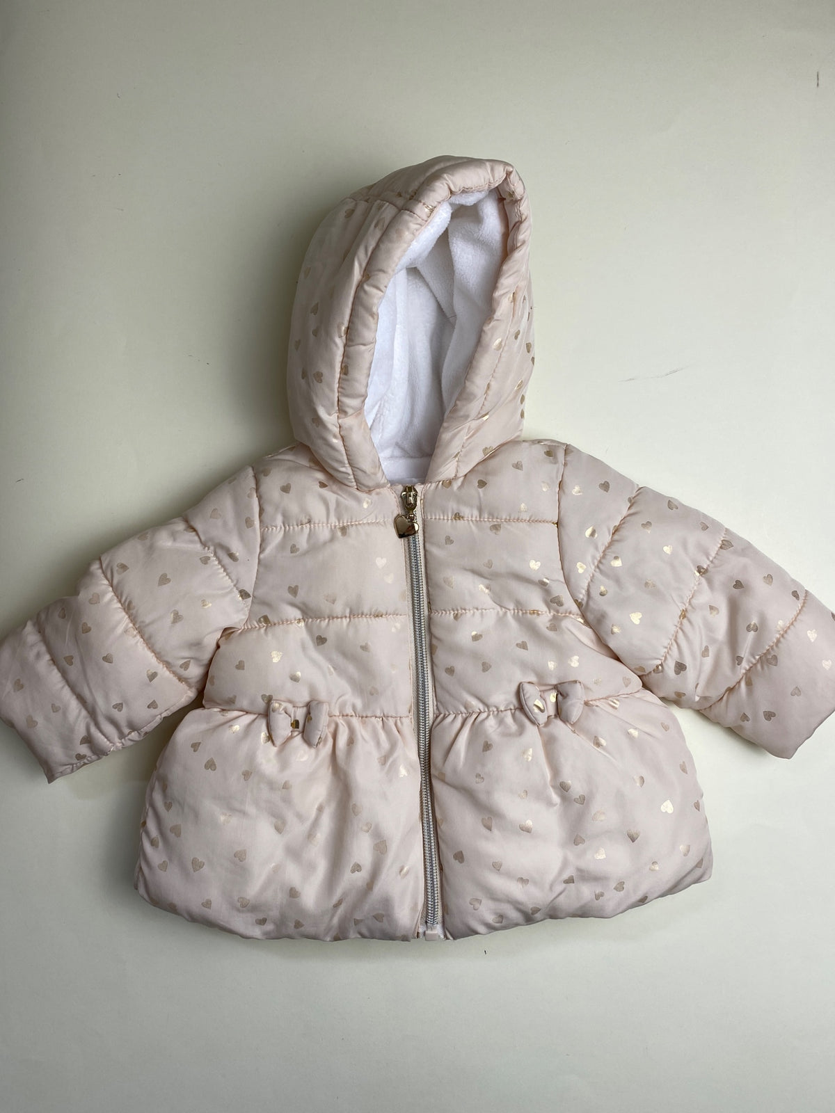 Giubbotto Imbottito Bambina con Cuori Dorati e Cappuccio