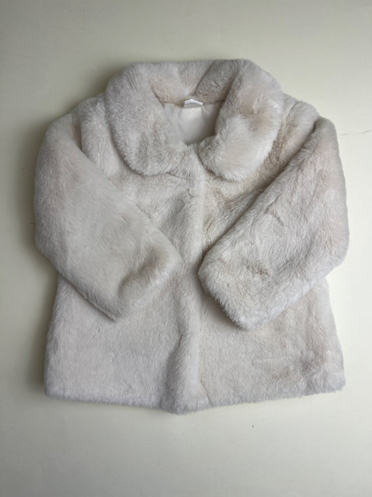 Cappotto in pelliccia sintetica color crema