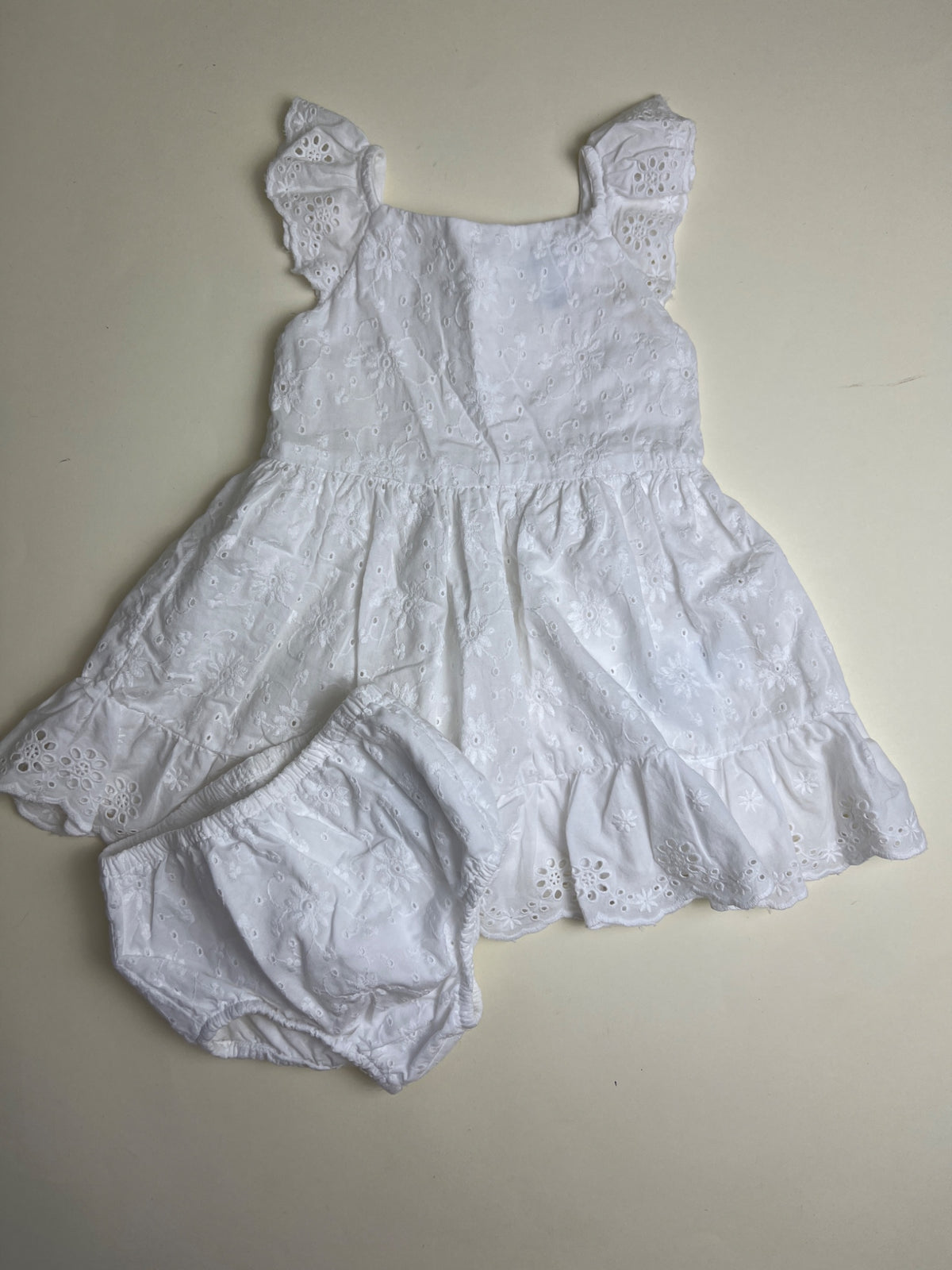 Vestito neonata sangallo e culotte